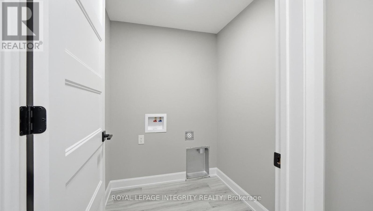 A - 1233 MONTBLANC CRESCENT - Photo 11