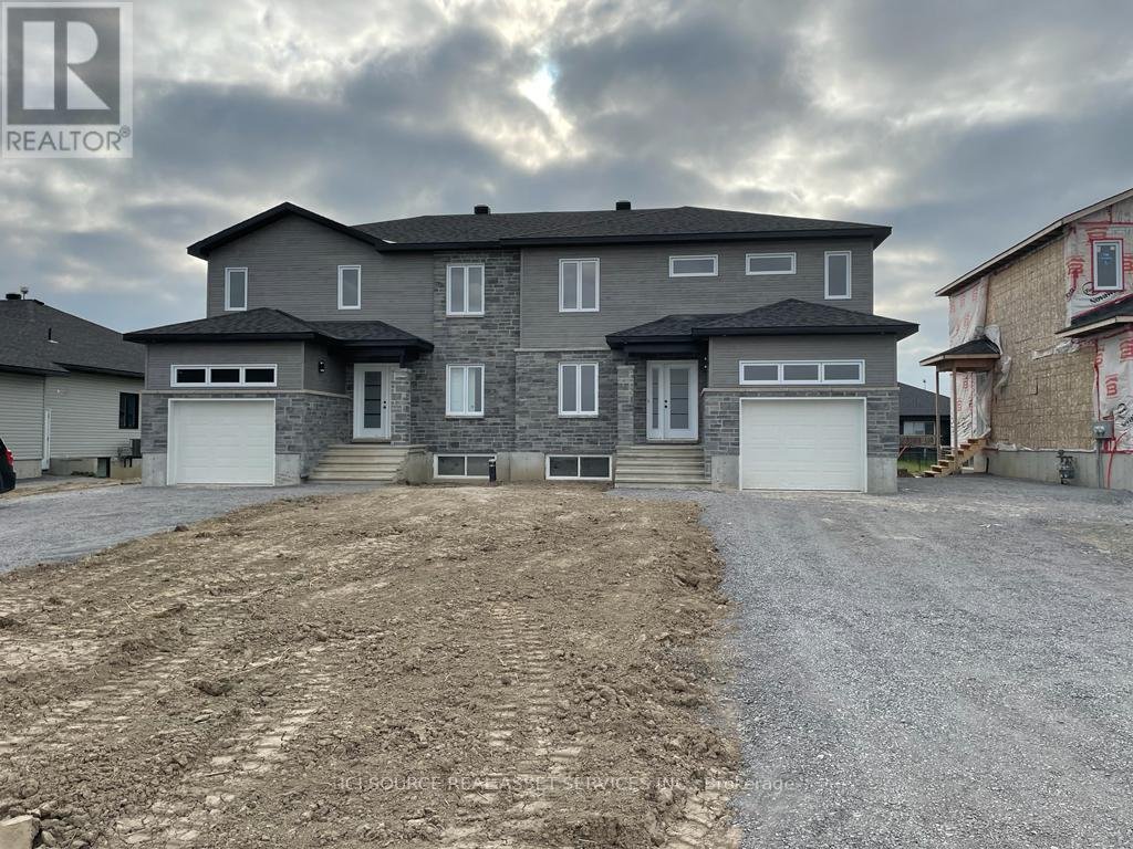 Rentals.ca Russell Apartments, Condos and Houses For Rent