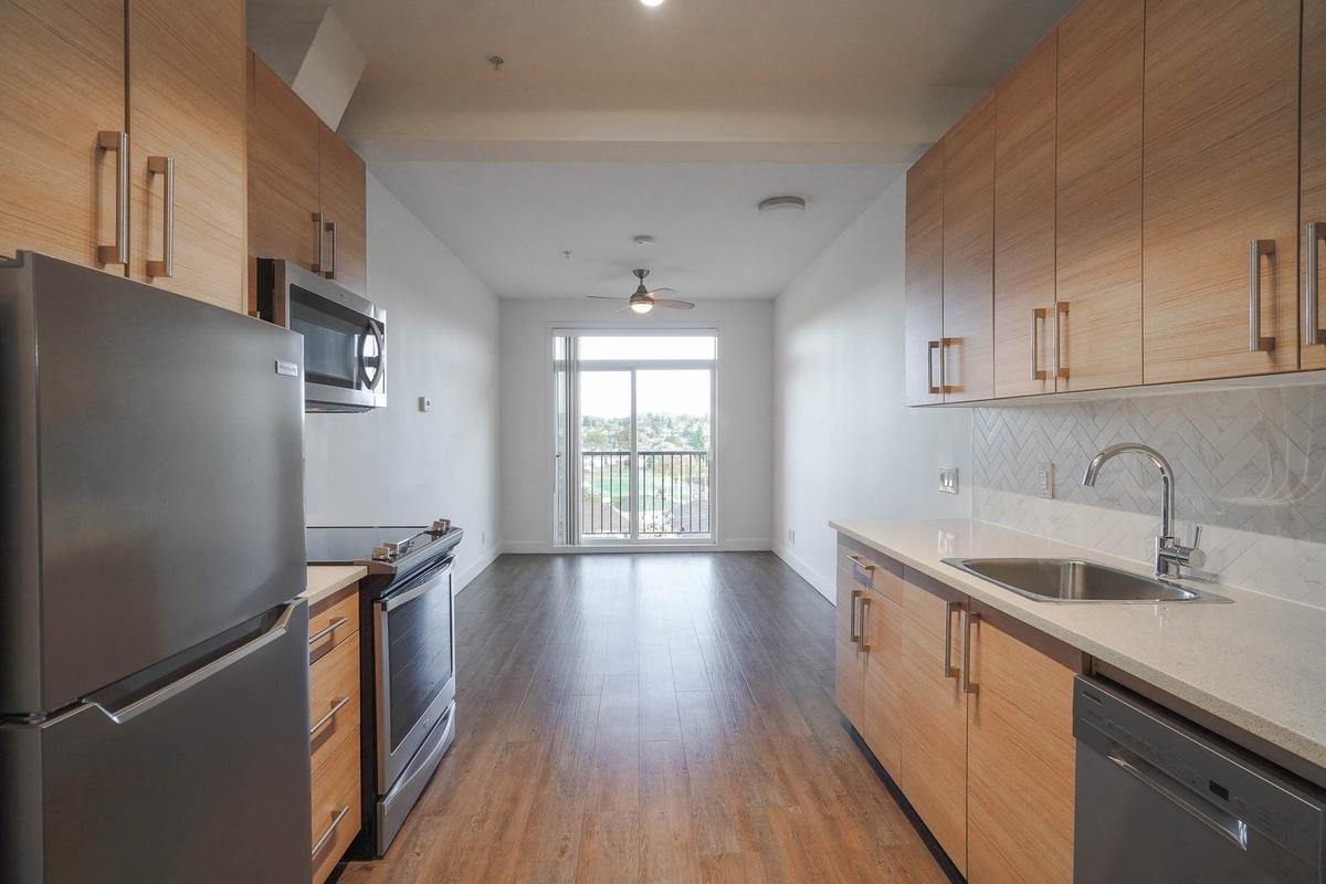 Rentals.ca Saanich Apartments, Condos and Houses For Rent