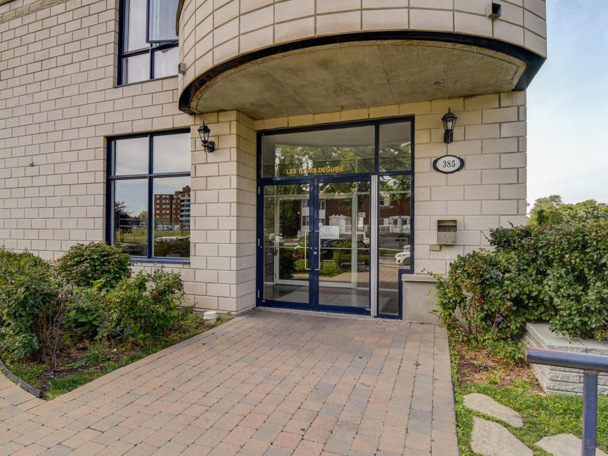 Rentals.ca ) SaintLaurent Apartments, Condos and Houses For Rent