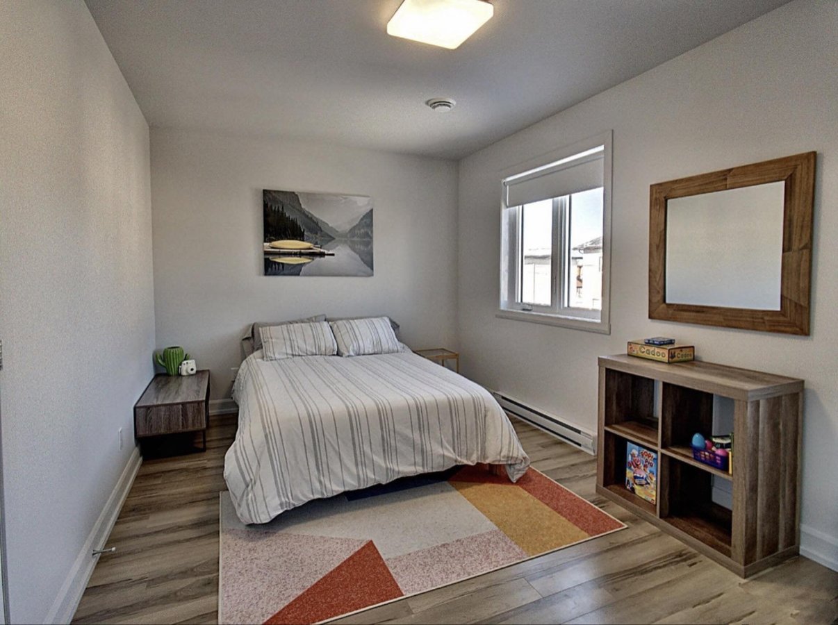 852 Avenue de la Traversée - Photo 10