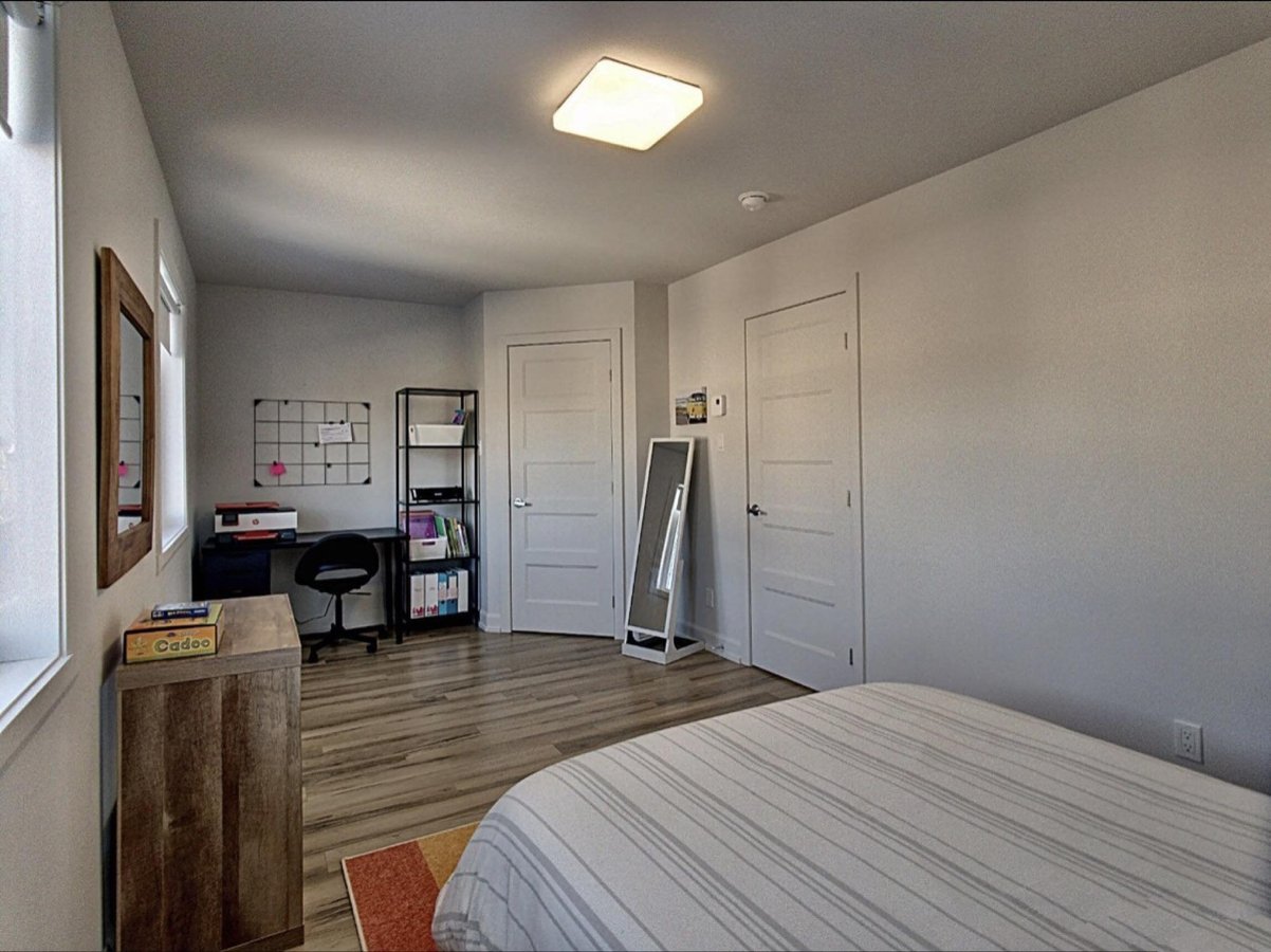 852 Avenue de la Traversée - Photo 11