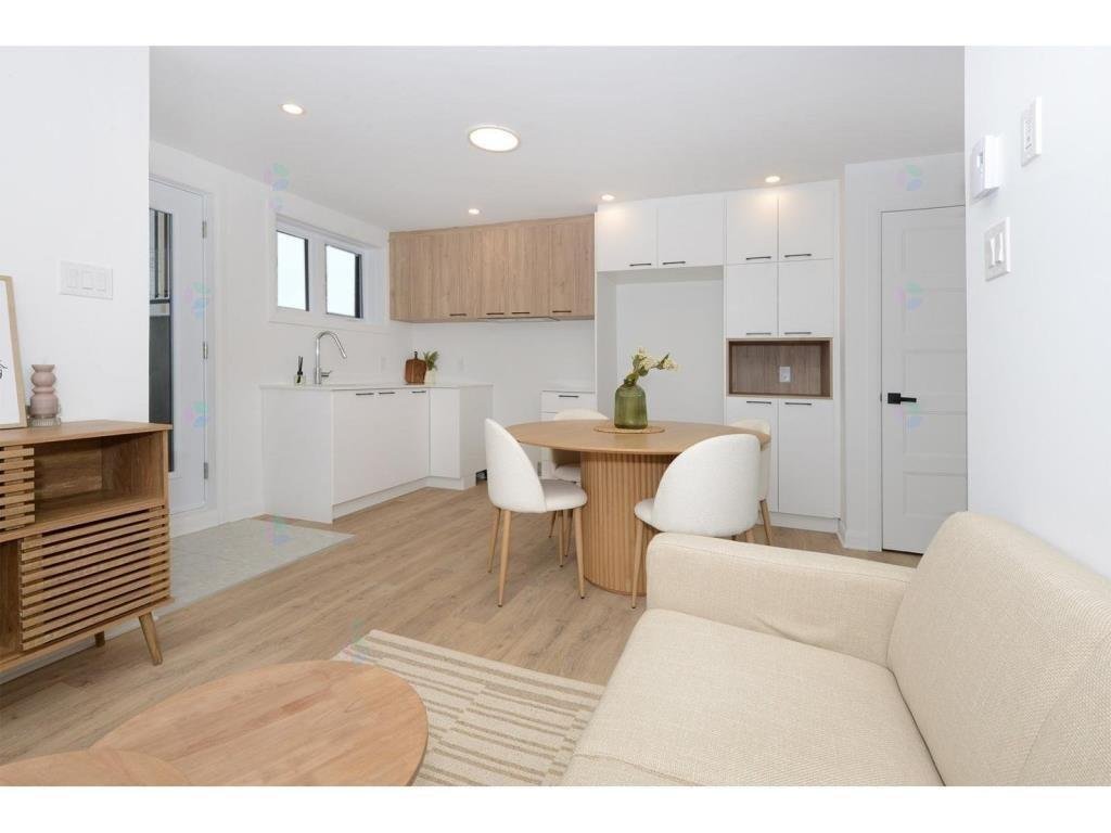 208 Rue Académie - Photo 3