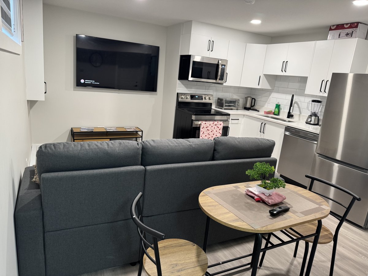 556 Schmeiser Avenue - Photo 3