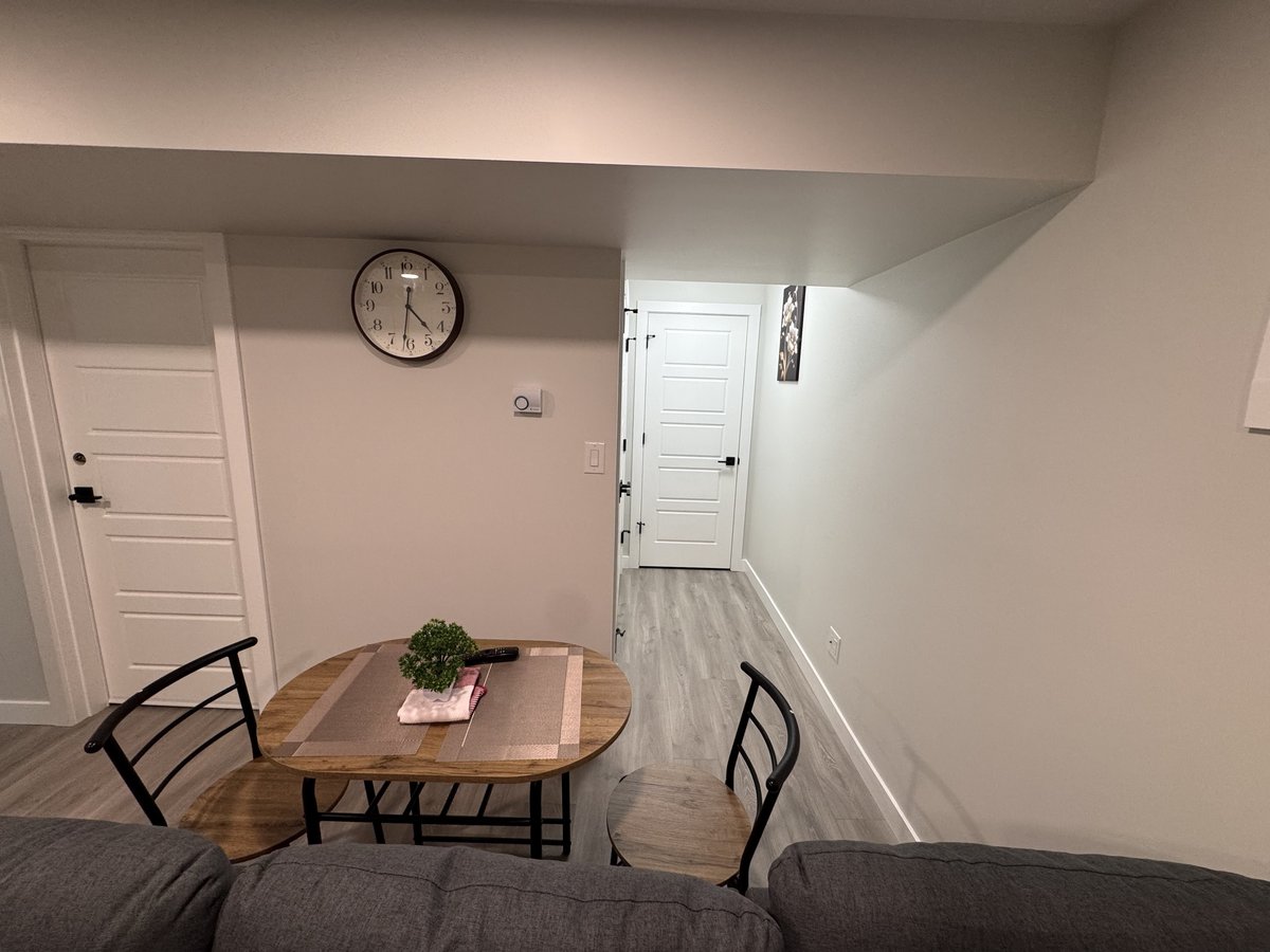 556 Schmeiser Avenue - Photo 9
