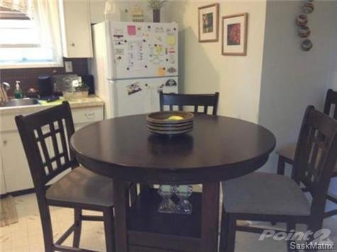 906 Argyle Avenue - Photo 3