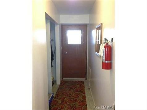 906 Argyle Avenue - Photo 10
