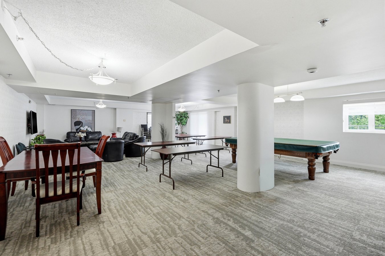 611 University Drive - Photo 20