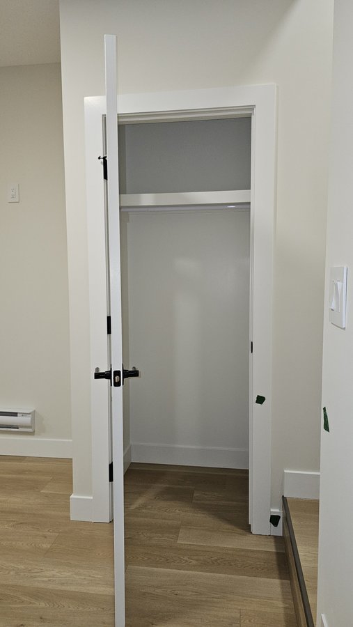 102 Haverstock Crescent - Photo 4