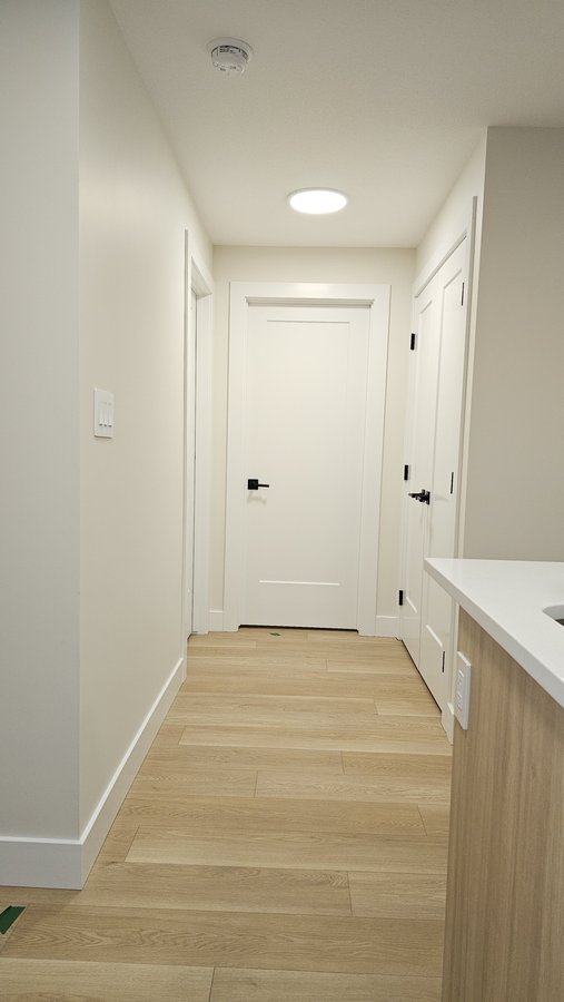 102 Haverstock Crescent - Photo 13