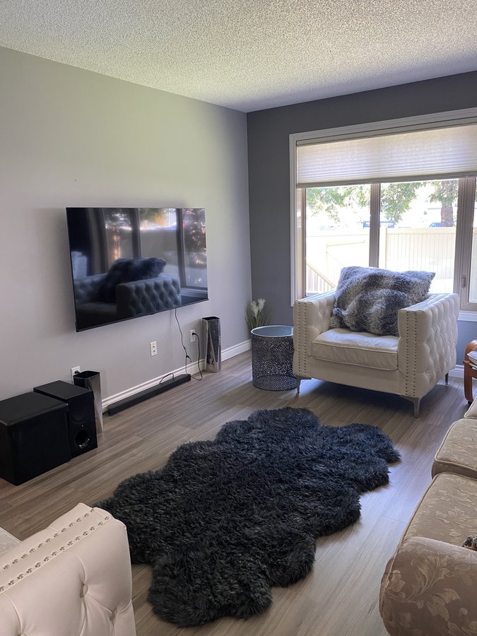2510 Kenderdine Road - Photo 2