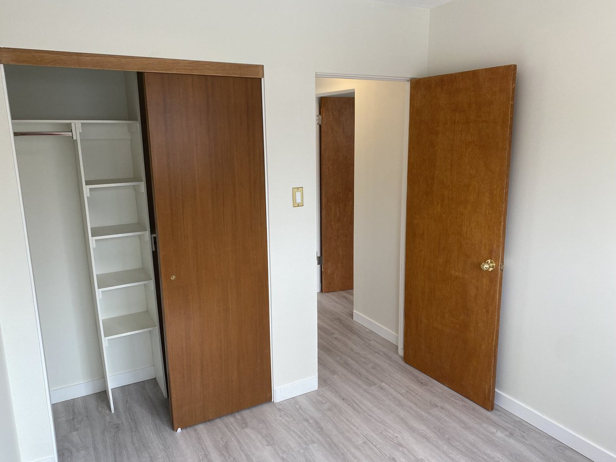 514 12 Street East - Photo 19