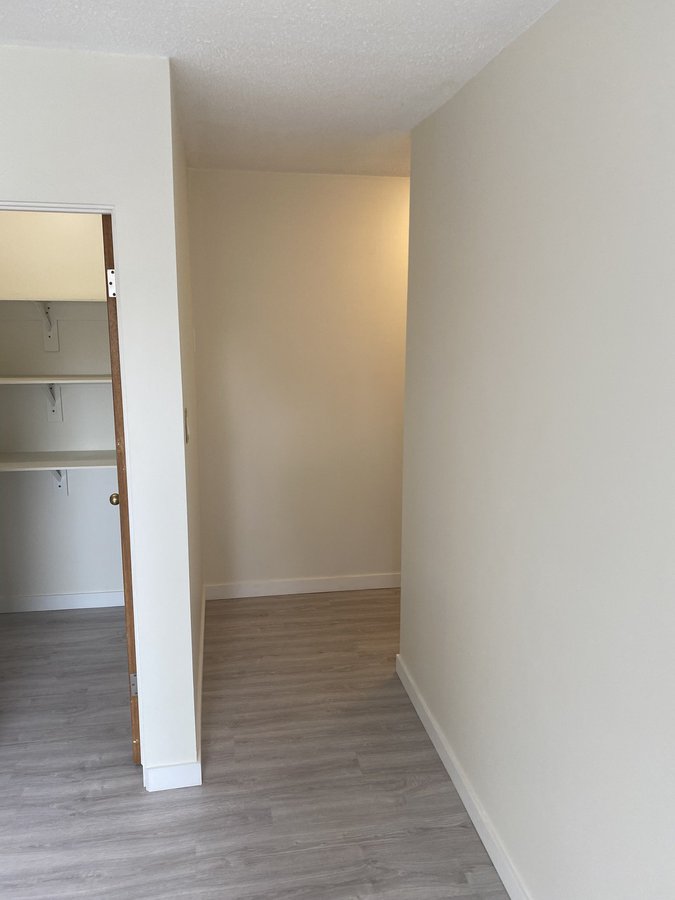 514 12 Street East - Photo 21