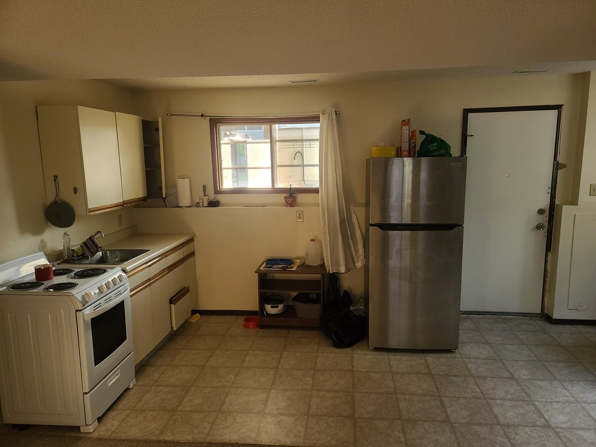 1823 Avenue B North - Photo 3