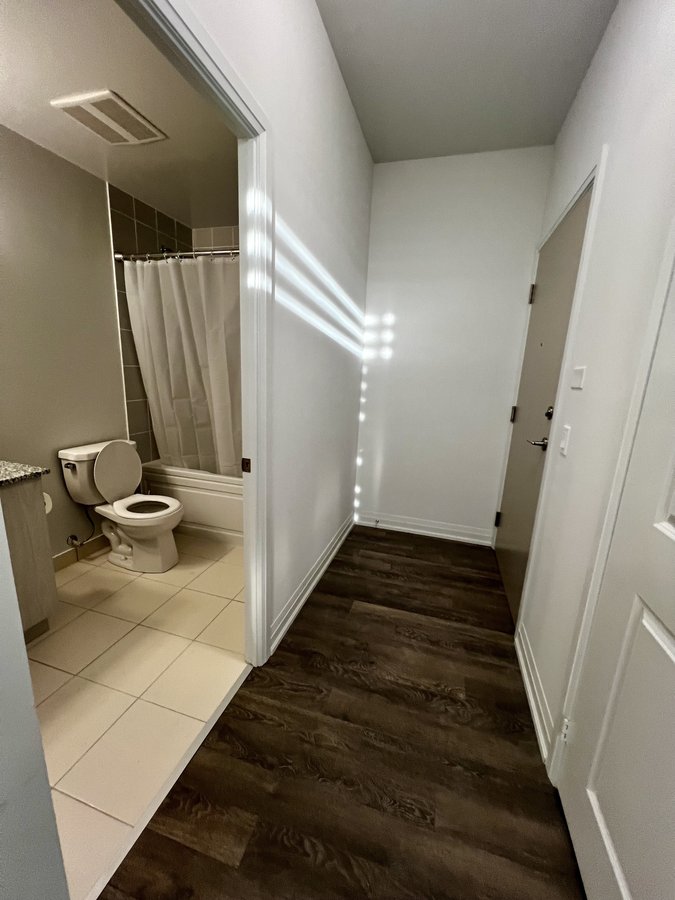 10 Meadowglen Place - Photo 22