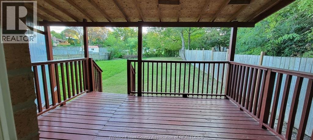 1721 ELLESMERE ROAD Unit# UPPER - Photo 7