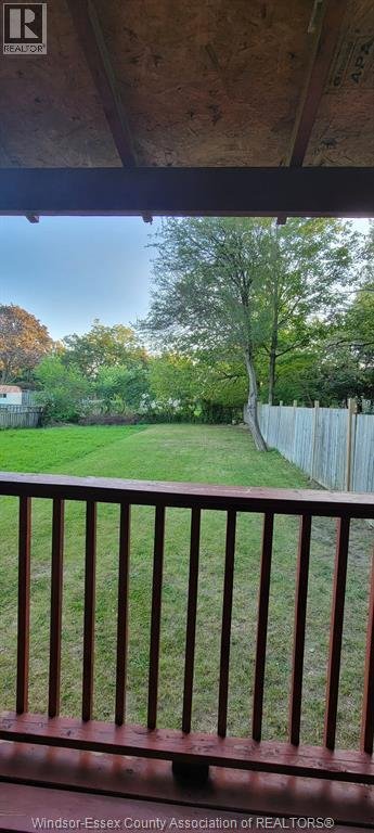 1721 ELLESMERE ROAD Unit# UPPER - Photo 11