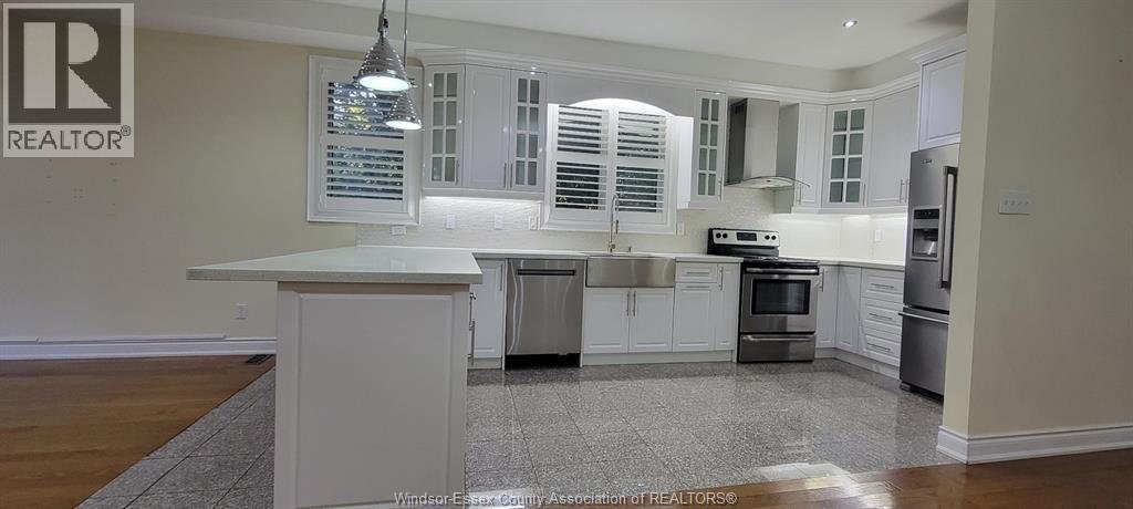 1721 ELLESMERE ROAD Unit# UPPER - Photo 16