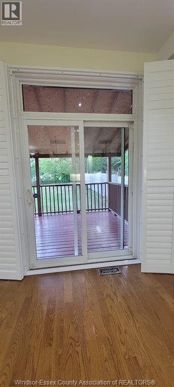 1721 ELLESMERE ROAD Unit# UPPER - Photo 25
