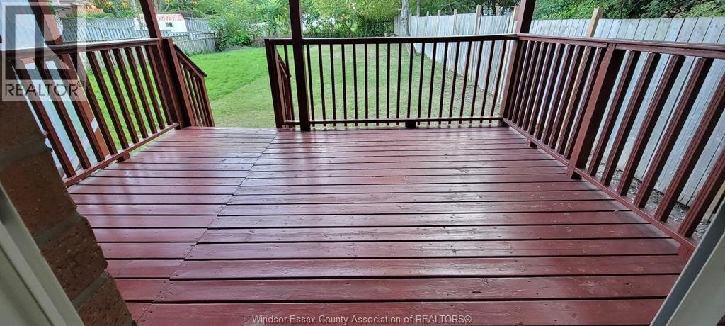 1721 ELLESMERE ROAD Unit# UPPER - Photo 26