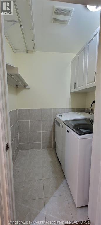 1721 ELLESMERE ROAD Unit# UPPER - Photo 29