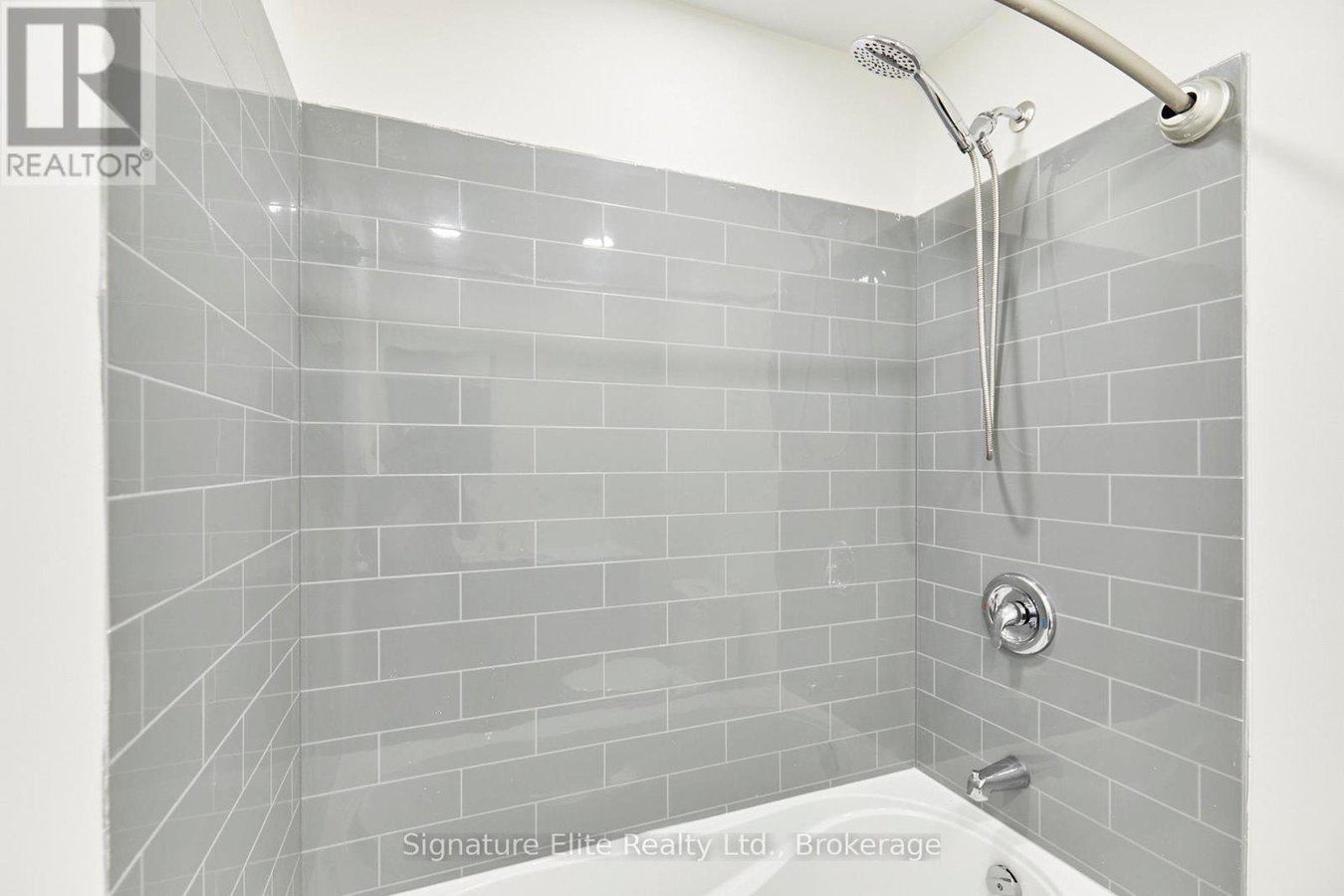 50 Scarborough Golf Club Road - Photo 18