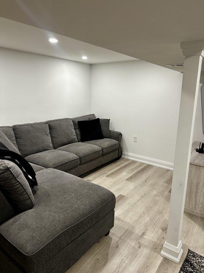 42 Phillip Avenue - Photo 2