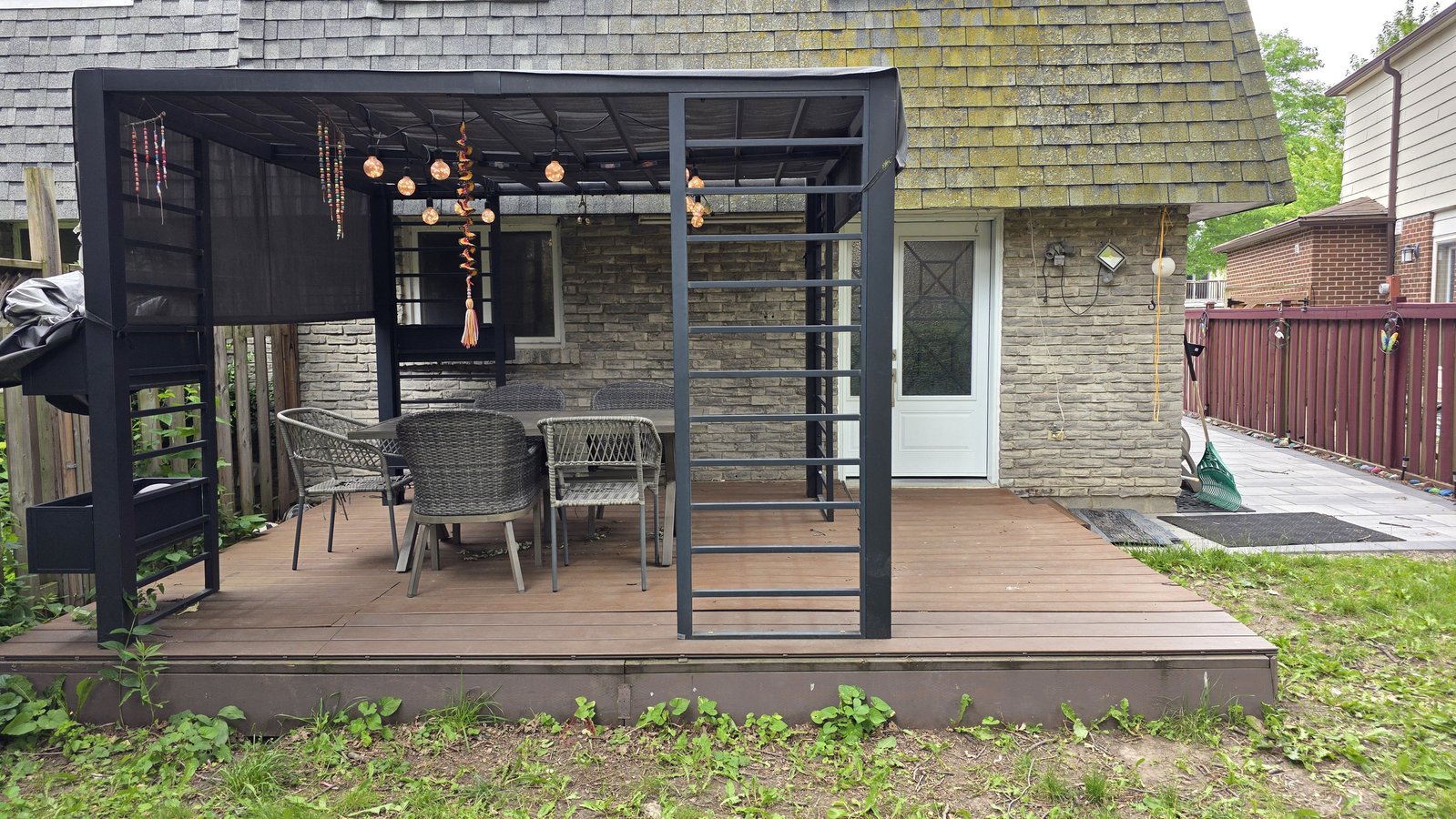 118 Glen Springs Drive - Photo 1