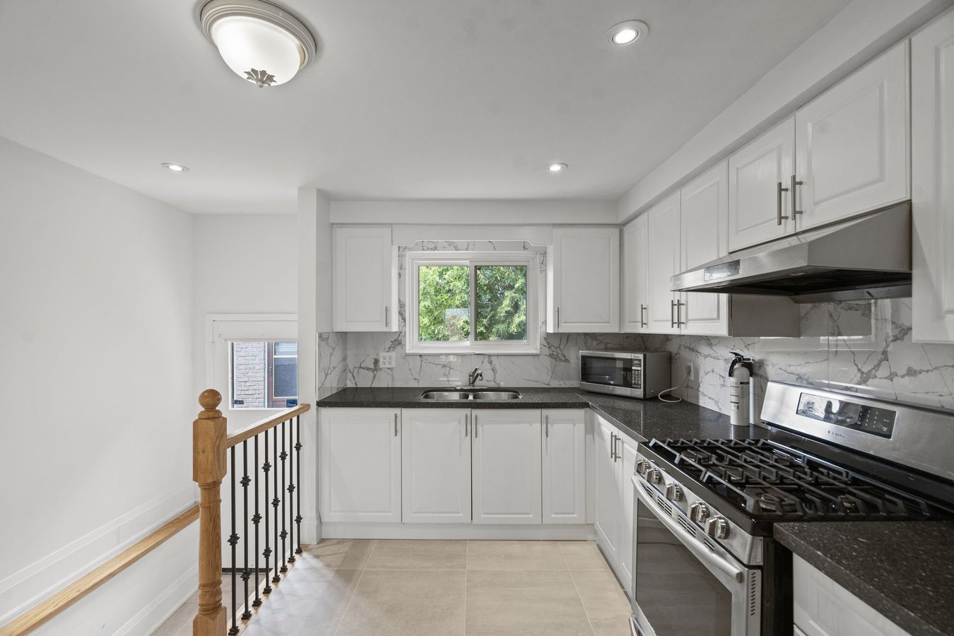 71 Ardgowan Crescent - Photo 8