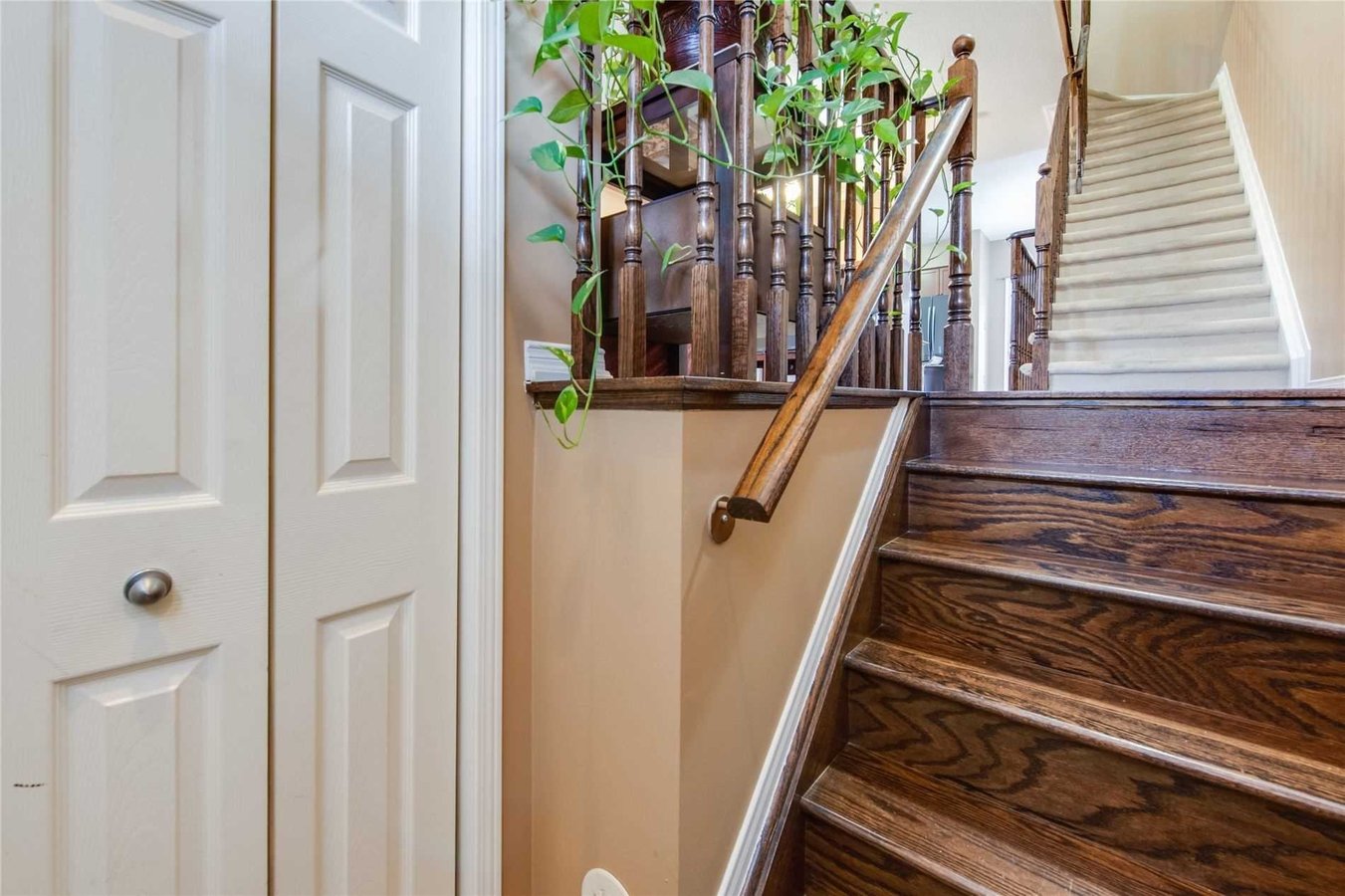 98 John Bell Crescent - Photo 3