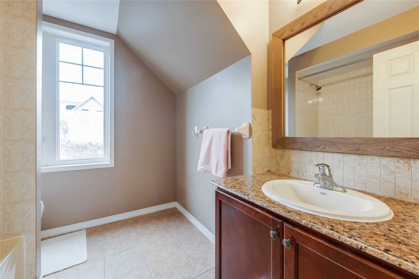 98 John Bell Crescent - Photo 10