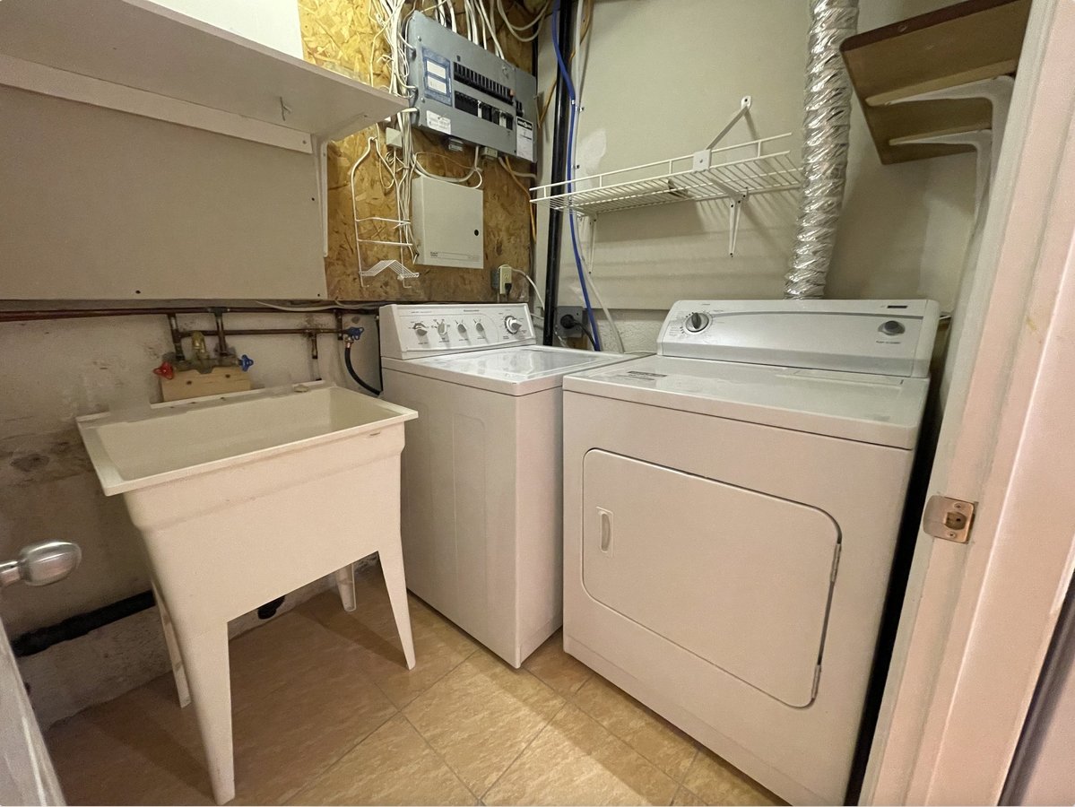 98 Danjohn Crescent - Photo 9