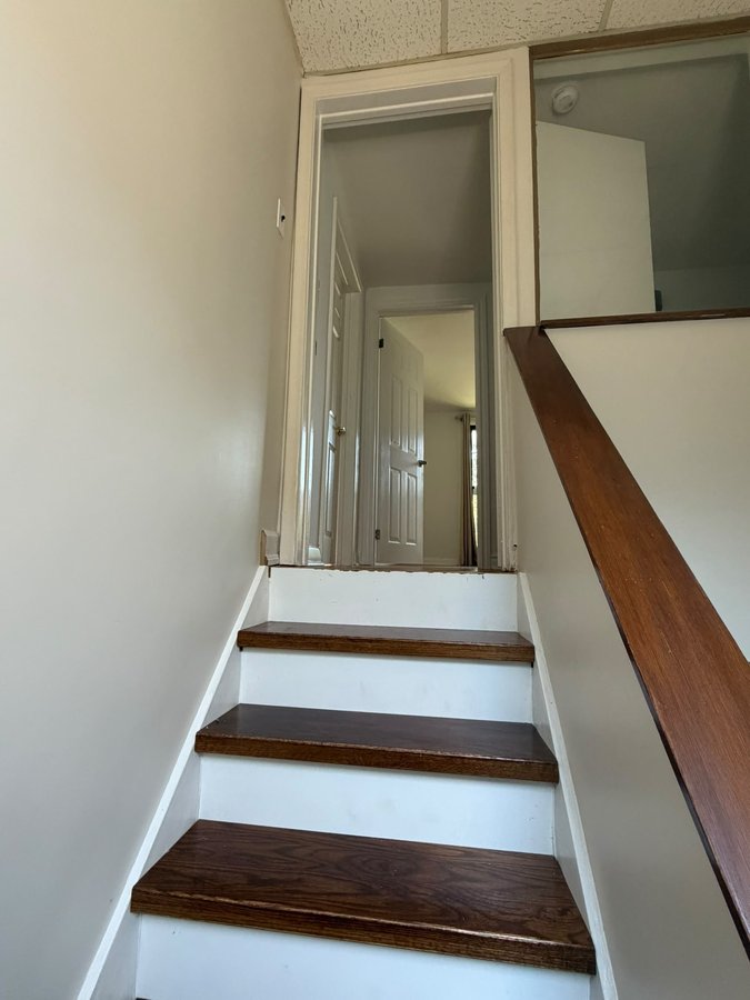 425 Livingston Road North - Photo 6