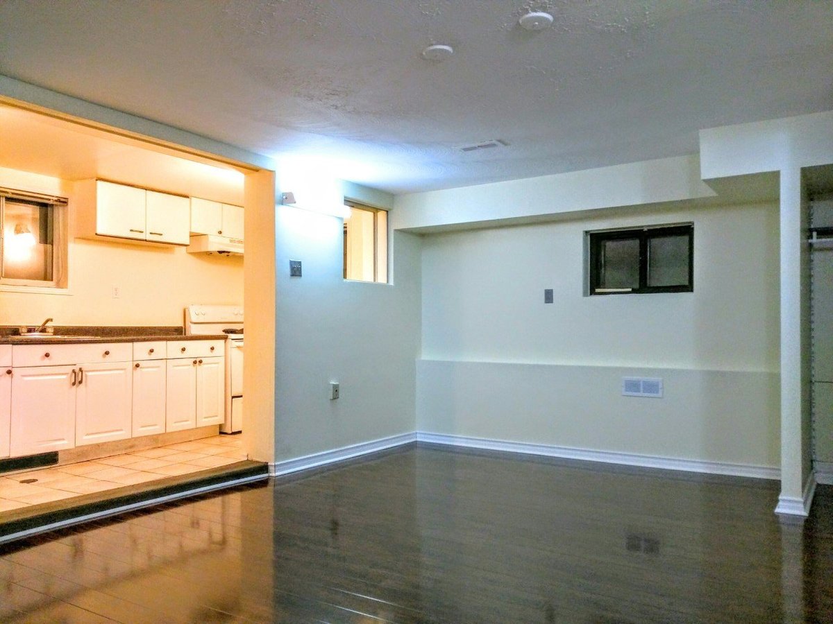 19 South Bonnington Avenue - Photo 2