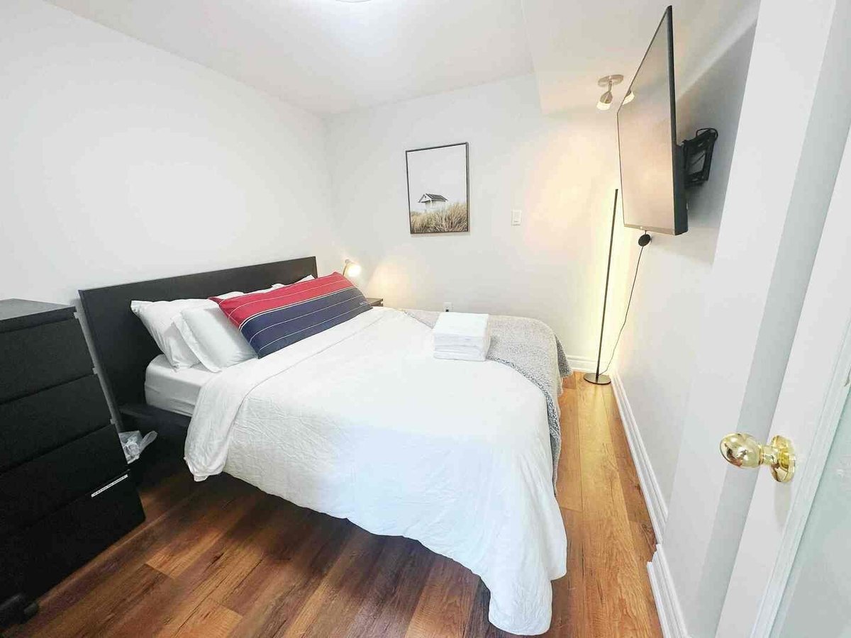 22 Tambrook Drive - Photo 2