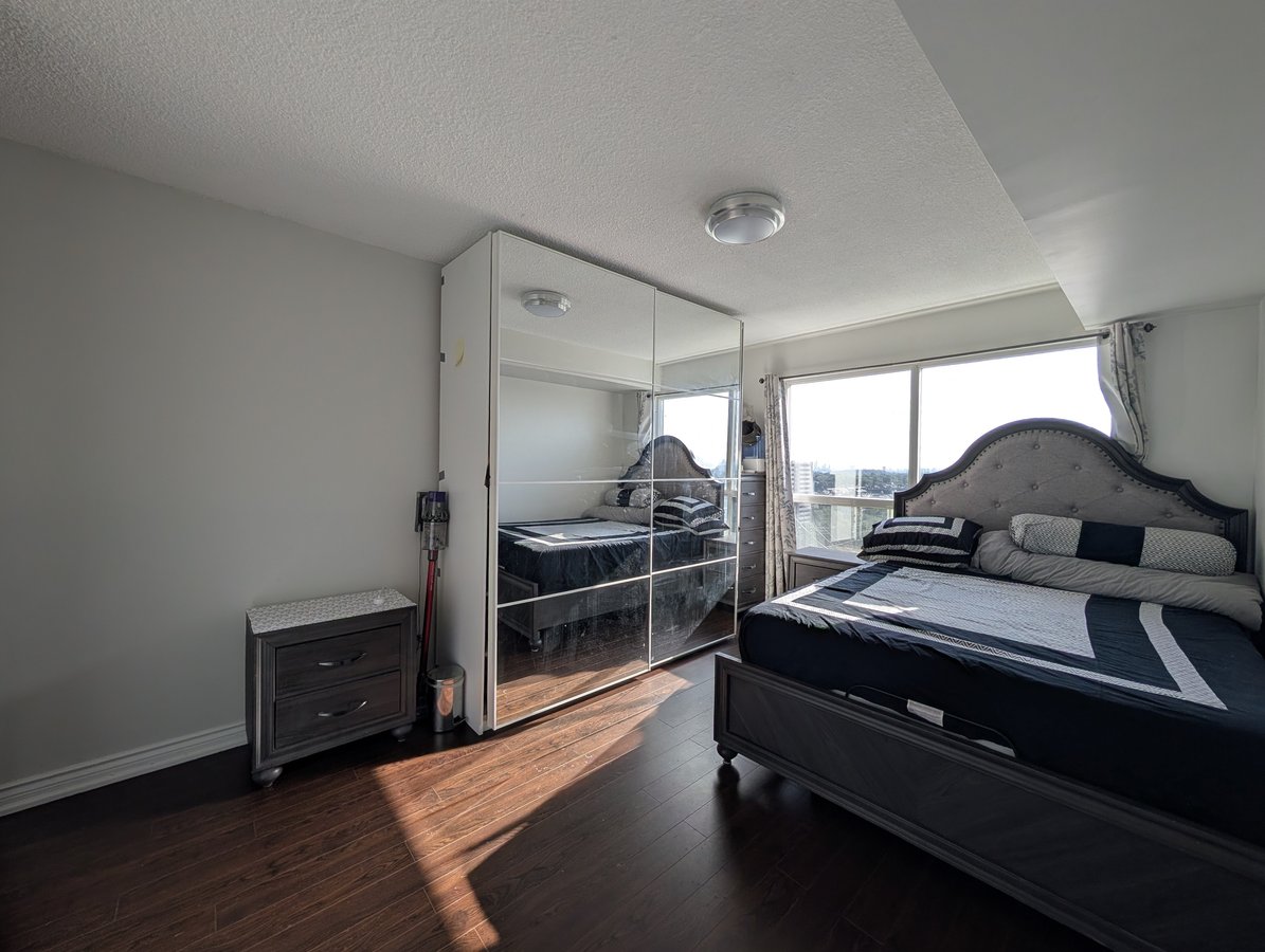 2550 Lawrence Avenue East - Photo 1