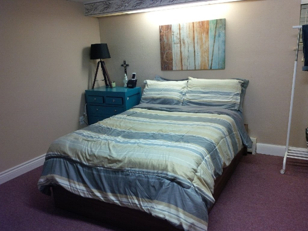1104 Warden Avenue - Photo 2