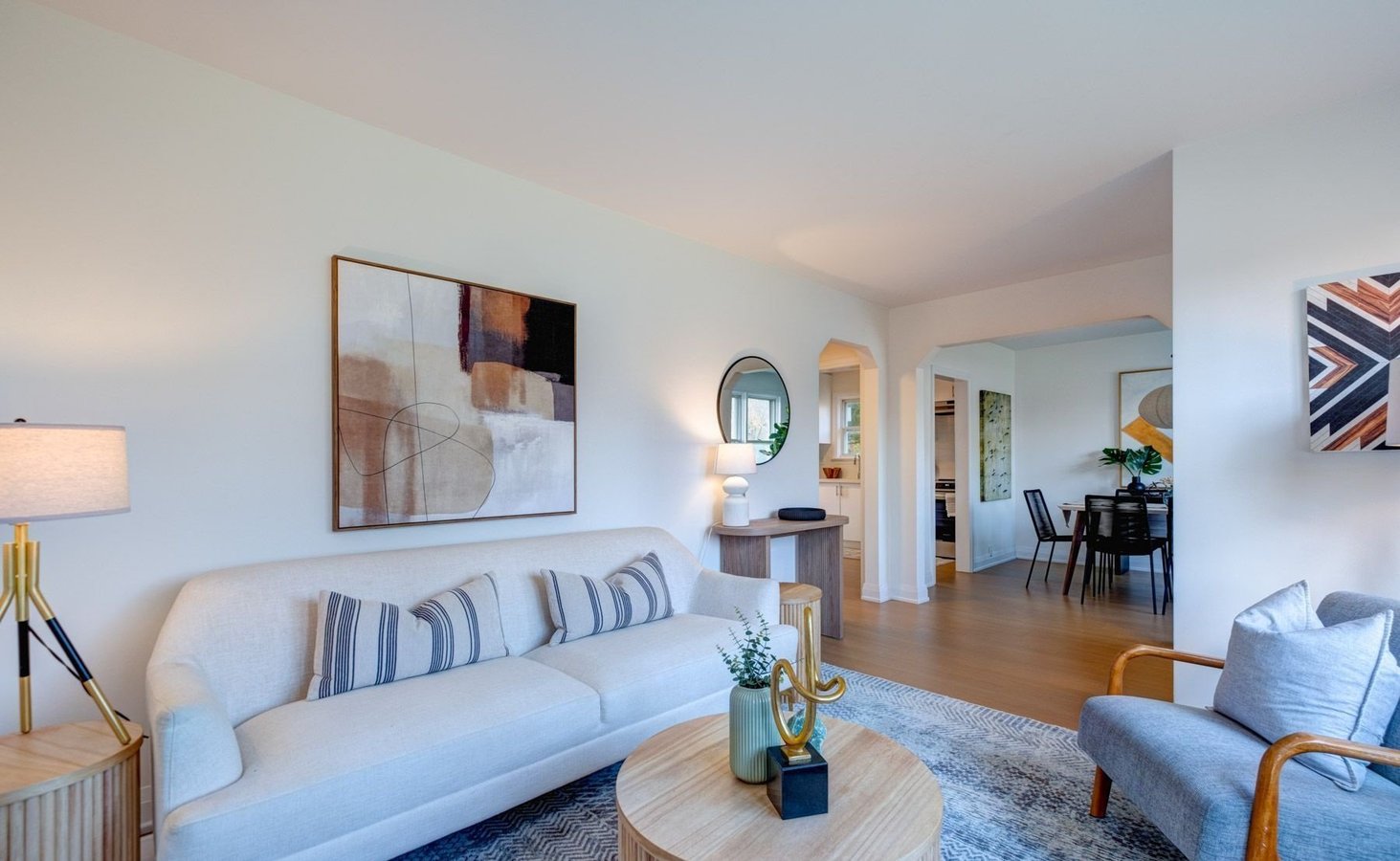 40 Stamford Square North - Photo 1