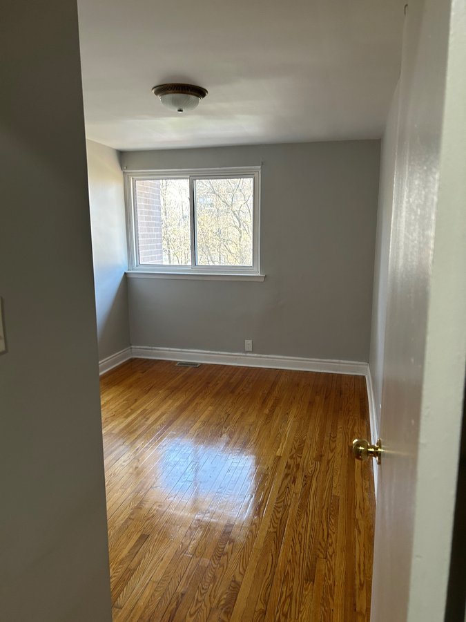 1145 Midland Avenue - Photo 9