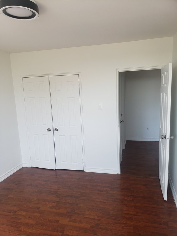 921 Midland Avenue - Photo 12