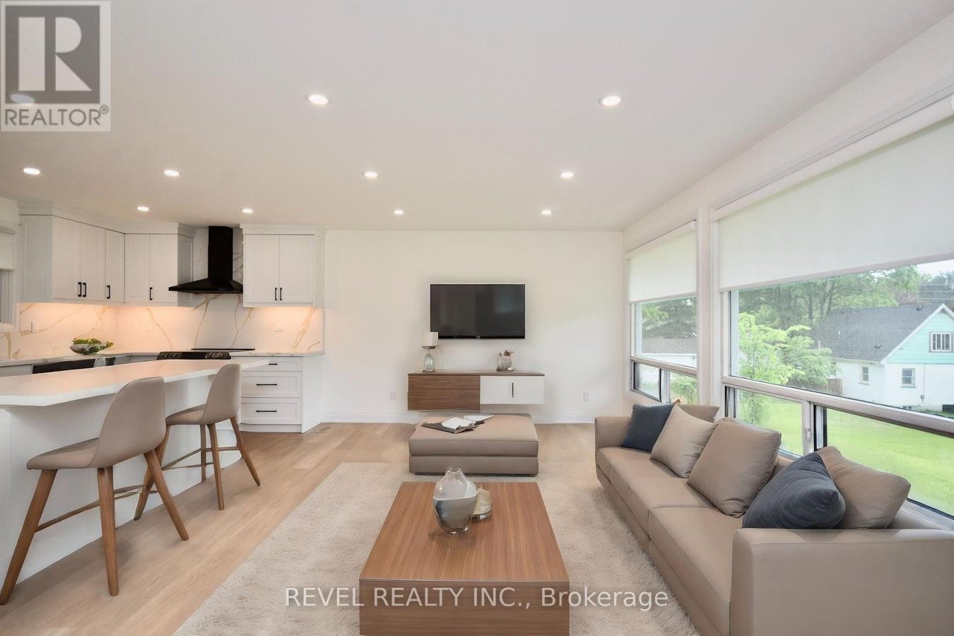 Rentals.ca Springwater Apartments, Condos and Houses For Rent