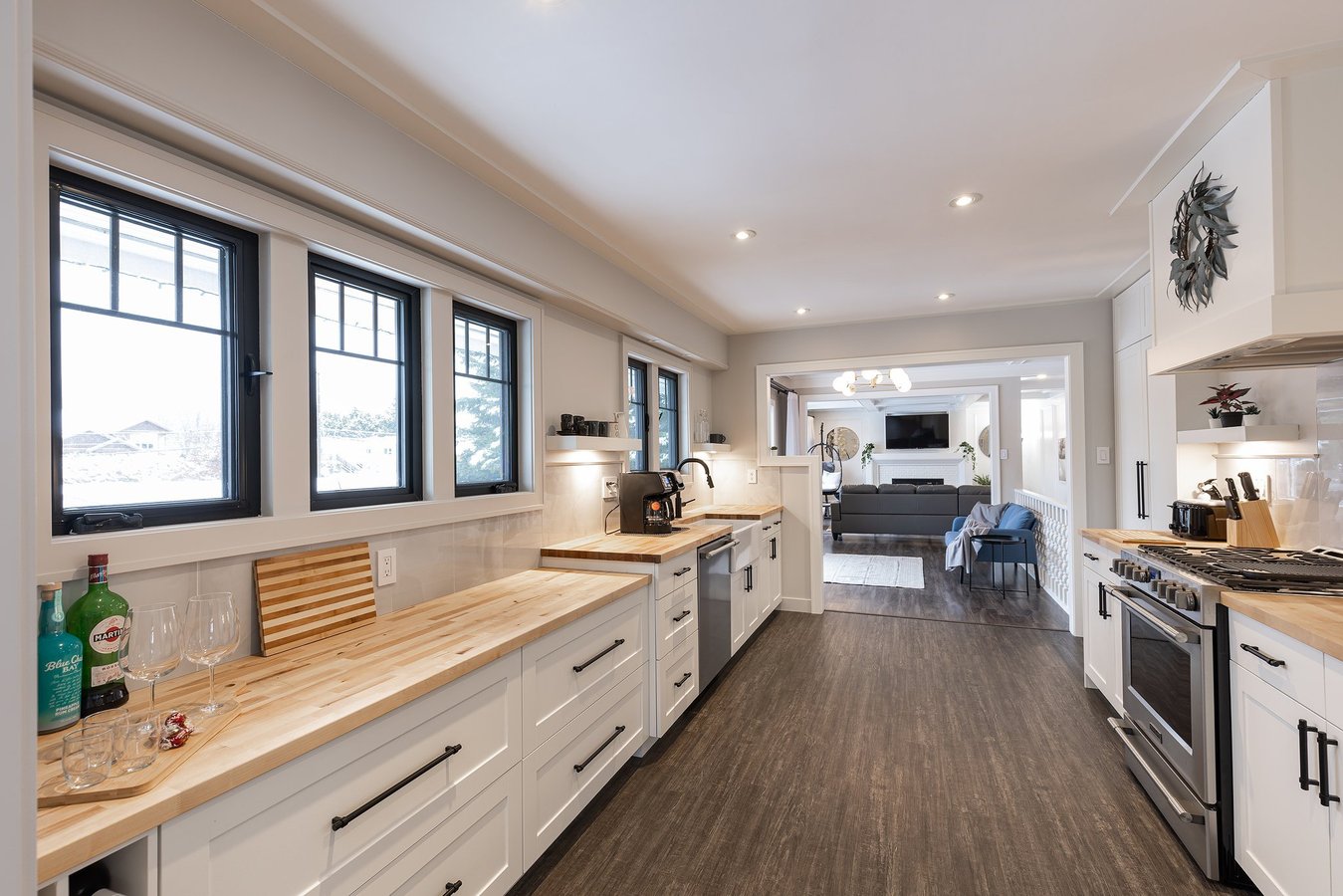 39726 Government Road - Photo 3