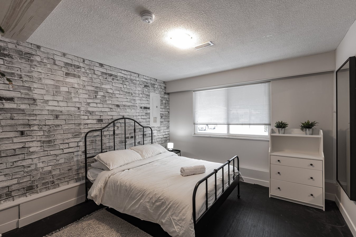 39726 Government Road - Photo 9
