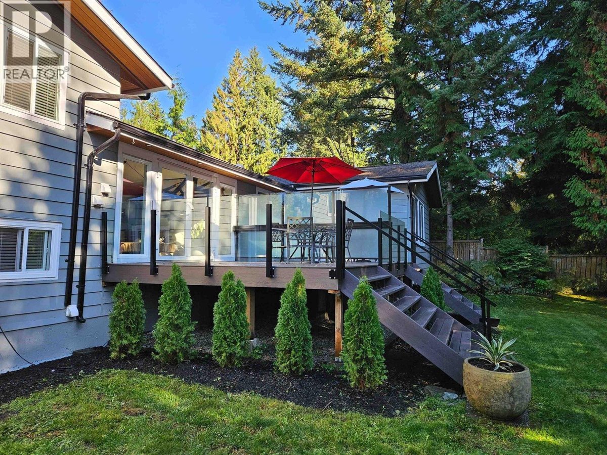 2568 THE BOULEVARD - Photo 17