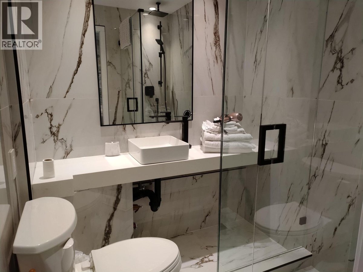 2568 THE BOULEVARD - Photo 6