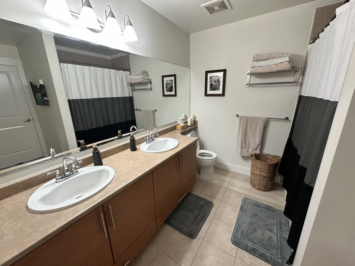 1211 Village Green Way - Photo 8