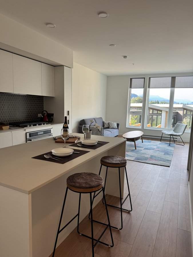 1500 Scott Crescent - Photo 4