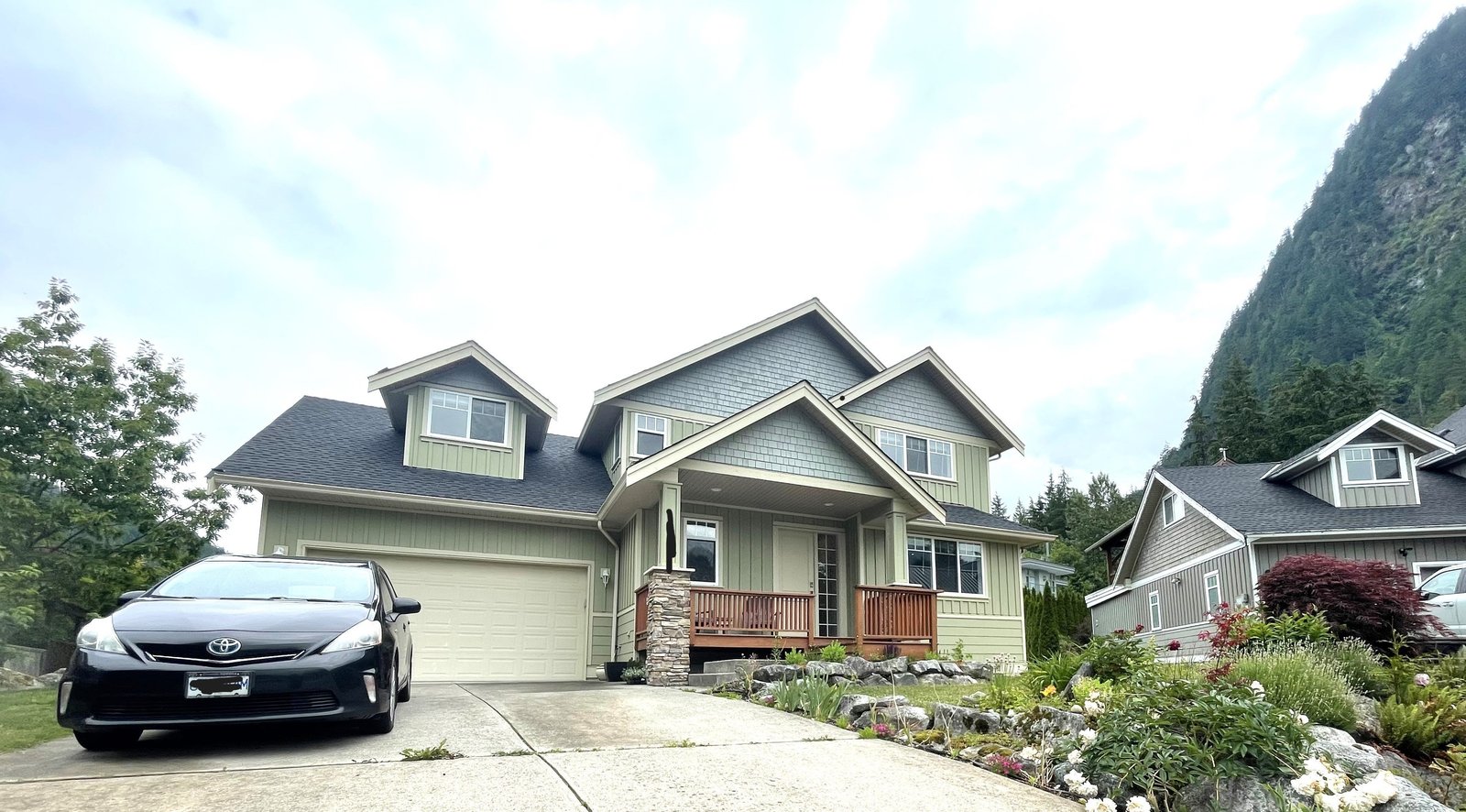 Rentals.ca ) Squamish Apartments, Condos and Houses For Rent