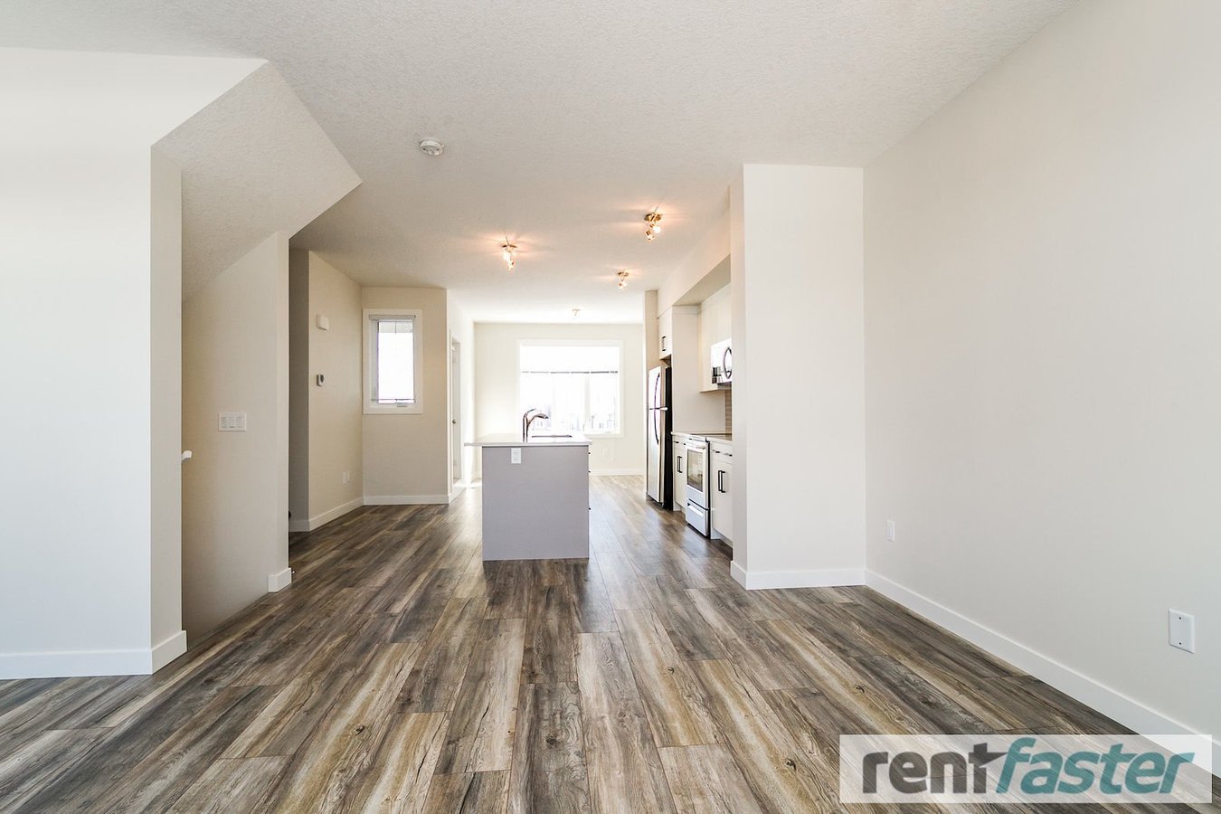 NEW Townhouse for Rent - Photo 4