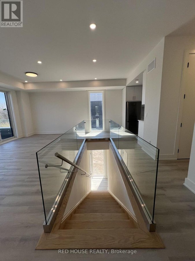34 EVERETT COMMON - Photo 5